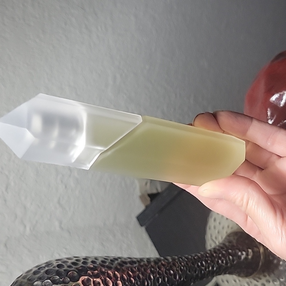 KKW FRAGRANCE-Crystal Pear & Peony